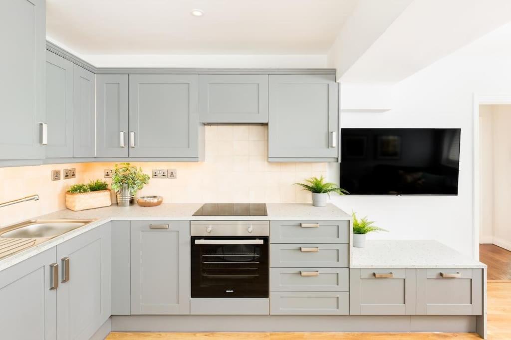 Fabulous Ground Floor Apartment. Great Malvern Esterno foto