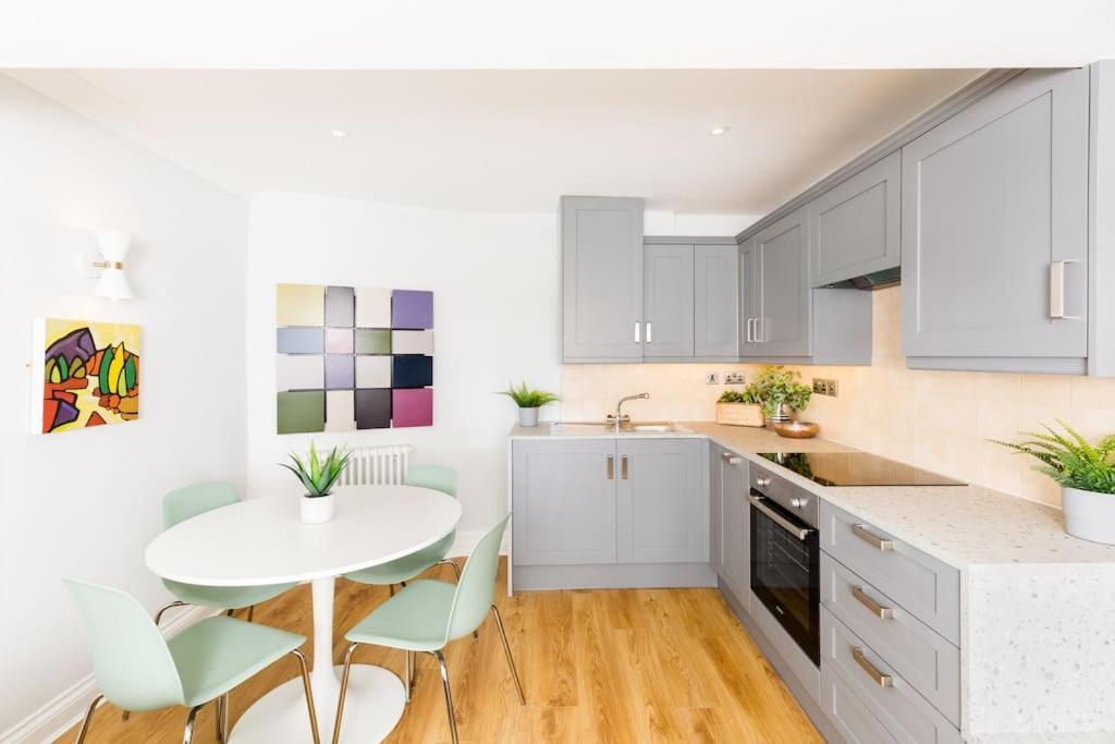 Fabulous Ground Floor Apartment. Great Malvern Esterno foto